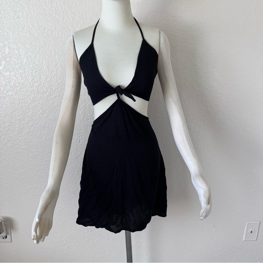 For love and lemons cut out halter dress size M - Picture 8 of 11
